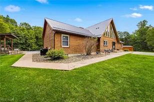 1796 Van Pelt Rd, Geneva, OH 44041 - Photo 3