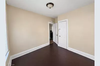11202 Earle Avenue #2, Loveland, OH 44108 - Photo 9