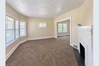11202 Earle Avenue #2, Loveland, OH 44108 - Photo 5