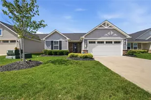 316 Pebble Creek Ct, Amherst, OH 44001 - Photo 27