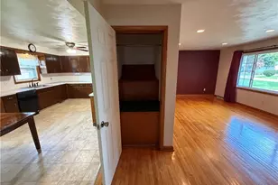 184 Circle View Dr, New Middletown, OH 44442 - Photo 9