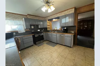1415 Eleanor Drive, Ashtabula, OH 44004 - Photo 5