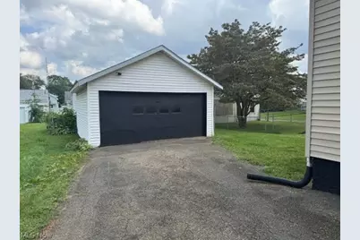 1138 Roslyn Avenue SW, Canton, OH 44710 - Photo 27