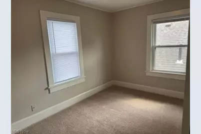 1138 Roslyn Avenue SW, Canton, OH 44710 - Photo 13