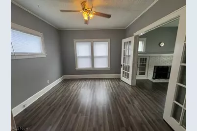 1138 Roslyn Avenue SW, Canton, OH 44710 - Photo 5