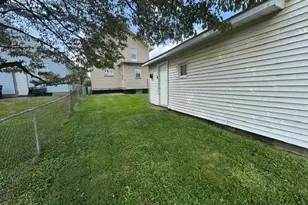 1138 Roslyn Ave SW, Canton, OH 44710 - Photo 29