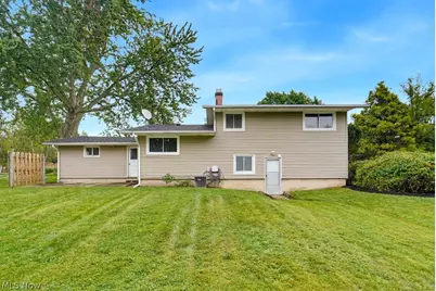 10121 N Delmonte Boulevard, Streetsboro, OH 44241 - Photo 3