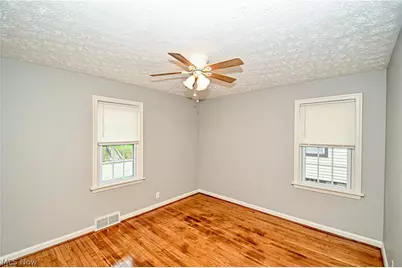 1014 Shadyside Avenue SW, Canton, OH 44710 - Photo 15