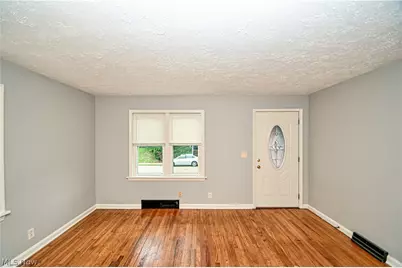 1014 Shadyside Avenue SW, Canton, OH 44710 - Photo 11
