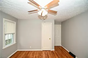 1014 Shadyside Ave SW, Canton, OH 44710 - Photo 17