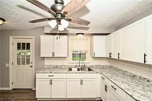 1014 Shadyside Ave SW, Canton, OH 44710 - Photo 9