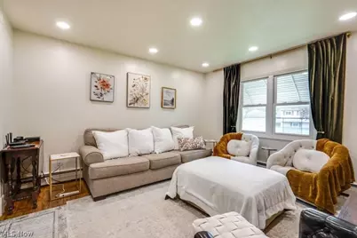 371 Washington Circle, Oberlin, OH 44074 - Photo 5