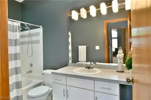 4052 St Andrews Ct, Canfield, OH 44406 - Photo 19