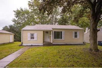 1208 Roslyn Avenue, Akron, OH 44320 - Photo 3