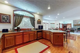 8926 Topaz Terrace, Streetsboro, OH 44241 - Photo 13
