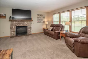 2307 Kenyon St, Louisville, OH 44641 - Photo 9