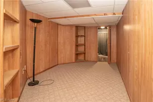 2307 Kenyon St, Louisville, OH 44641 - Photo 39