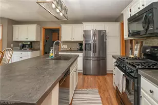 2307 Kenyon St, Louisville, OH 44641 - Photo 13