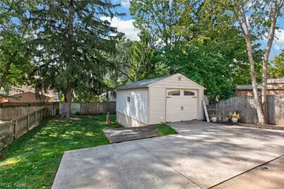 1848 17th Street, Cuyahoga Falls, OH 44223 - Photo 31