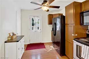 1848 17th St, Cuyahoga Falls, OH 44223 - Photo 7