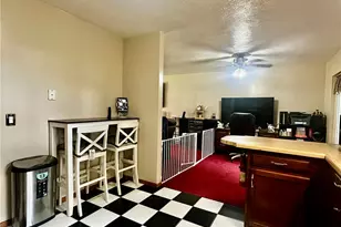 112 Berry Ln, Marietta, OH 45750 - Photo 7
