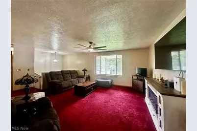112 Berry Lane, Marietta, OH 45750 - Photo 3