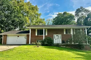 112 Berry Ln, Marietta, OH 45750 - Photo 1