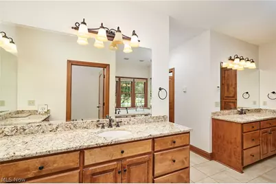 2227 Firestone Trace, Akron, OH 44333 - Photo 23
