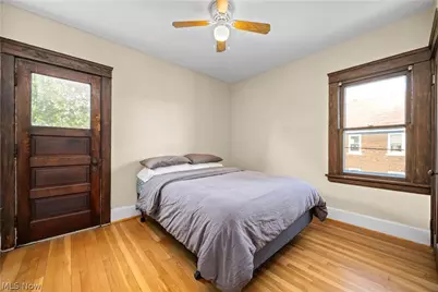 14537 Bayes Avenue, Oakwood, OH 44107 - Photo 11