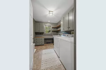 8645 Kent Avenue NE, Canton, OH 44721 - Photo 25