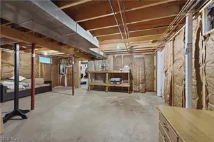 8645 Kent Ave NE, Canton, OH 44721 - Photo 35