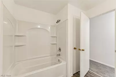 460 Long Street, Amherst, OH 44001 - Photo 15