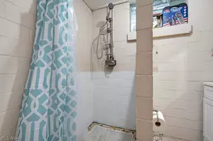 528 Pres' Vannes' Dr, Dalton, OH 44618 - Photo 31