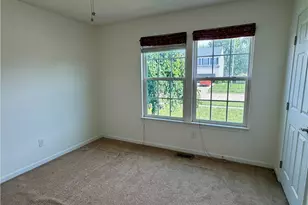 2143 Fowl Rd, Elyria, OH 44035 - Photo 3