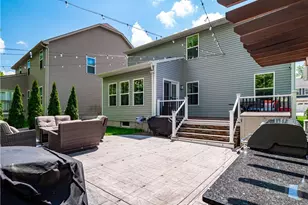 3149 Blackburn Ln, Brunswick, OH 44212 - Photo 9