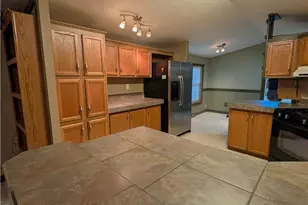 316 Britton Dr, Geneva, OH 44041 - Photo 13