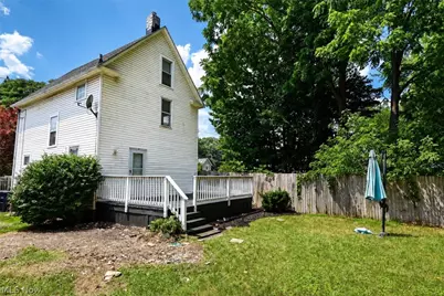 447 Cuyahoga Street, Akron, OH 44310 - Photo 13
