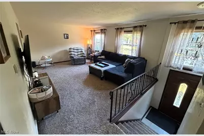 2896 Roanoke Street NW, Massillon, OH 44646 - Photo 5