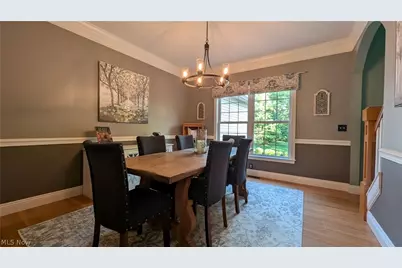 15010 Bates Creek Drive, Chardon, OH 44024 - Photo 17