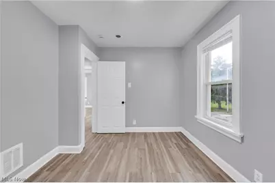 12701 Rexford Avenue, Loveland, OH 44105 - Photo 15