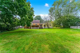 1108 Stuart St NW, Massillon, OH 44646 - Photo 3