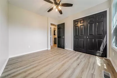 122 Haydens Arbor, Elyria, OH 44035 - Photo 17