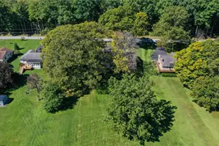 1330 Howell Ave, East Palestine, OH 44413 - Photo 11