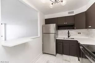 12700 Lake Ave, Oakwood, OH 44107 - Photo 9