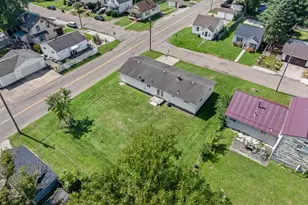 1902 Root Ave NE, Canton, OH 44705 - Photo 43