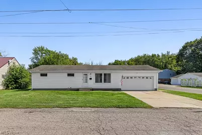 1902 Root Avenue NE, Canton, OH 44705 - Photo 39