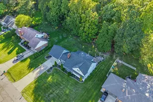 6514 Bonroi Dr, Green Hills, OH 44131 - Photo 3