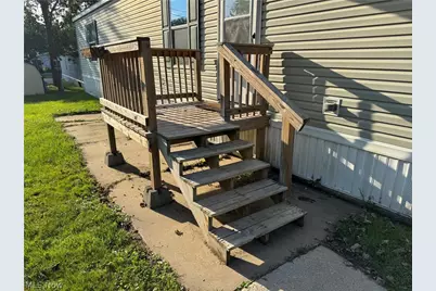 6301 Sue Lynn Drive, Ravenna, OH 44266 - Photo 5