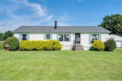 17300 Leffingwell Road, Berlin Center, OH 44401 - Photo 1