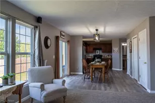 38210 Kingston Dr, North Ridgeville, OH 44039 - Photo 11